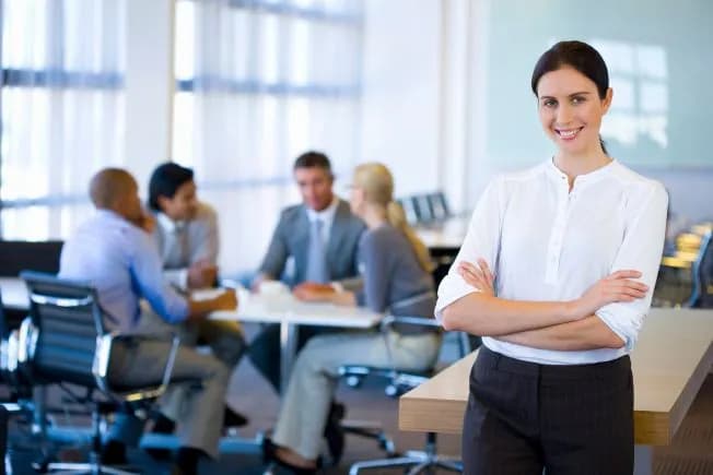 Ile trwa staż na dyplomowanego? Odkryj kluczowe informacje teraz